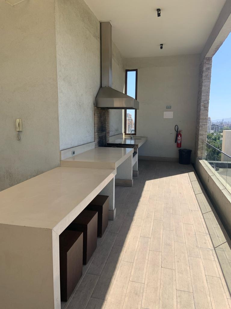 Venta Departamento O 3D en suite Walk-in cl&oacute;set 3B 1E 1B Barrio El Golf - Las Condes