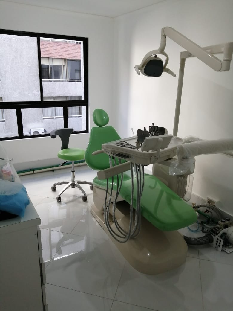 Arriendo Oficina 2B 1E Barrio El Golf - Las Condes