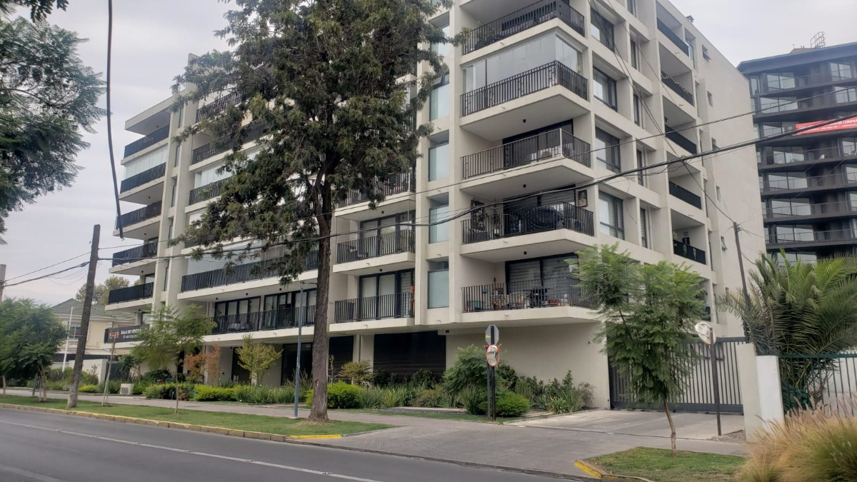 Venta Departamento NO 3D en suite Walk-in cl&oacute;set 3B 2E 1B Campus Oriente - Providencia