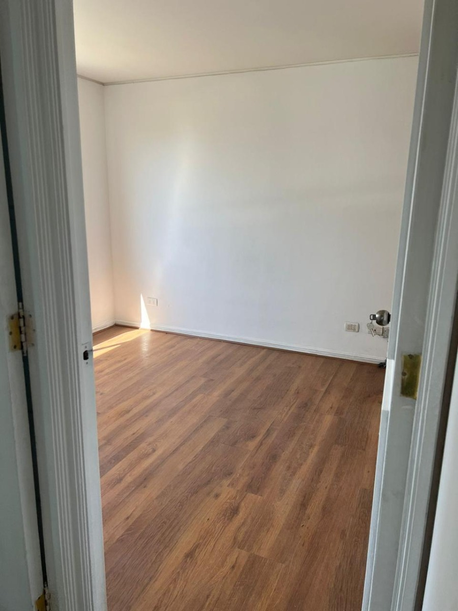 Venta Departamento NP 2D 1B 1E 1B Antigua Lo Barnechea - Lo Barnechea