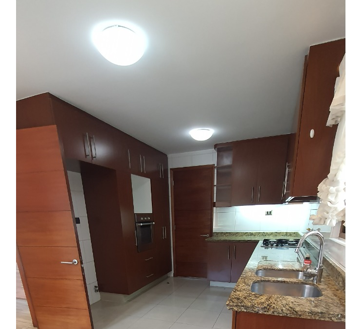 Arriendo Casa 5D San Carlos de Apoquindo - Las Condes