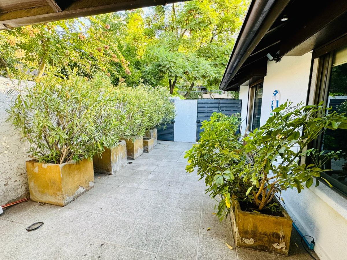 Venta Casa NO 3D 2B 2E Juan XXIII - Vitacura