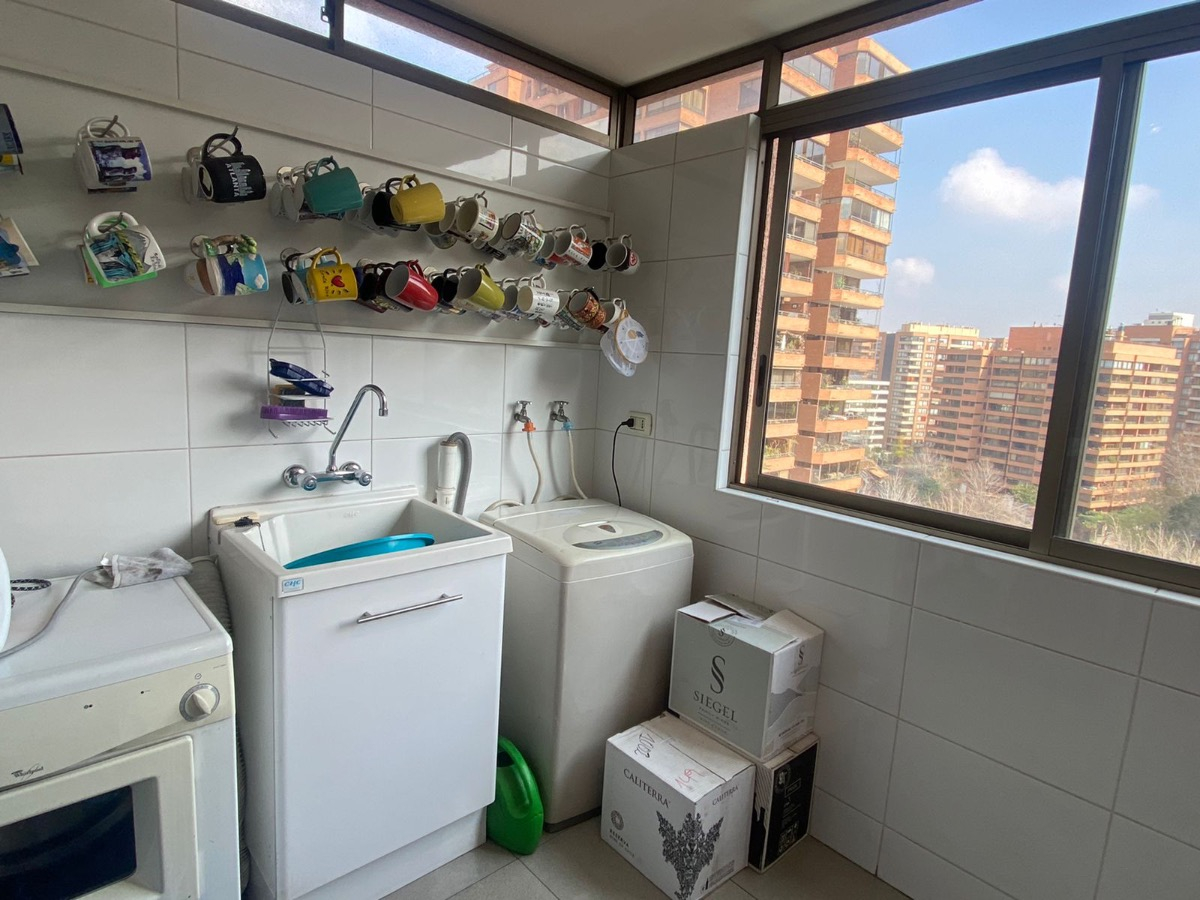 Arriendo Departamento NOSP 3D en suite Walk-in cl&oacute;set 2B 2E 1B Metro Manquehue - Apumanque - Las Condes