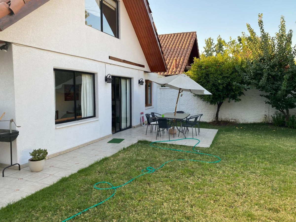 Venta Casa P 4D en suite 3B 2E Parque Padre Alberto Hurtado - Las Condes