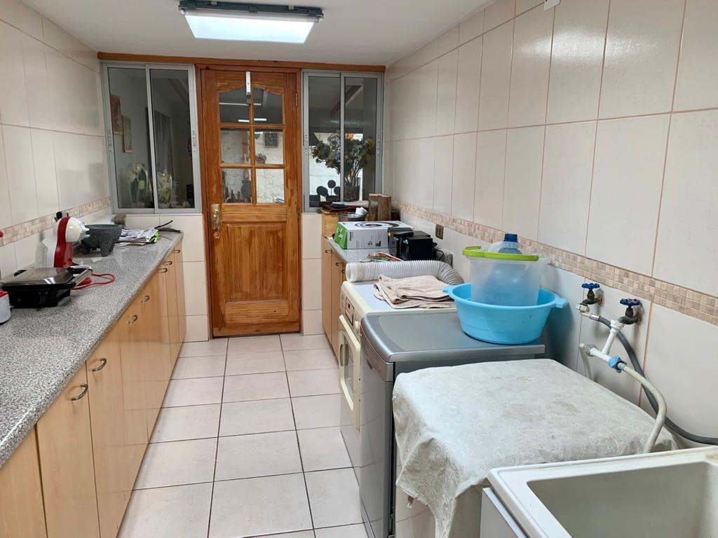 Venta Casa NP 4D en suite Walk-in cl&oacute;set 2B 2E 1B Parque Padre Alberto Hurtado - Las Condes