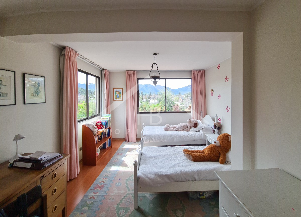 Venta Casa NO 5D en suite Walk-in cl&oacute;set 5B 3E 1B Los Trapenses - Lo Barnechea