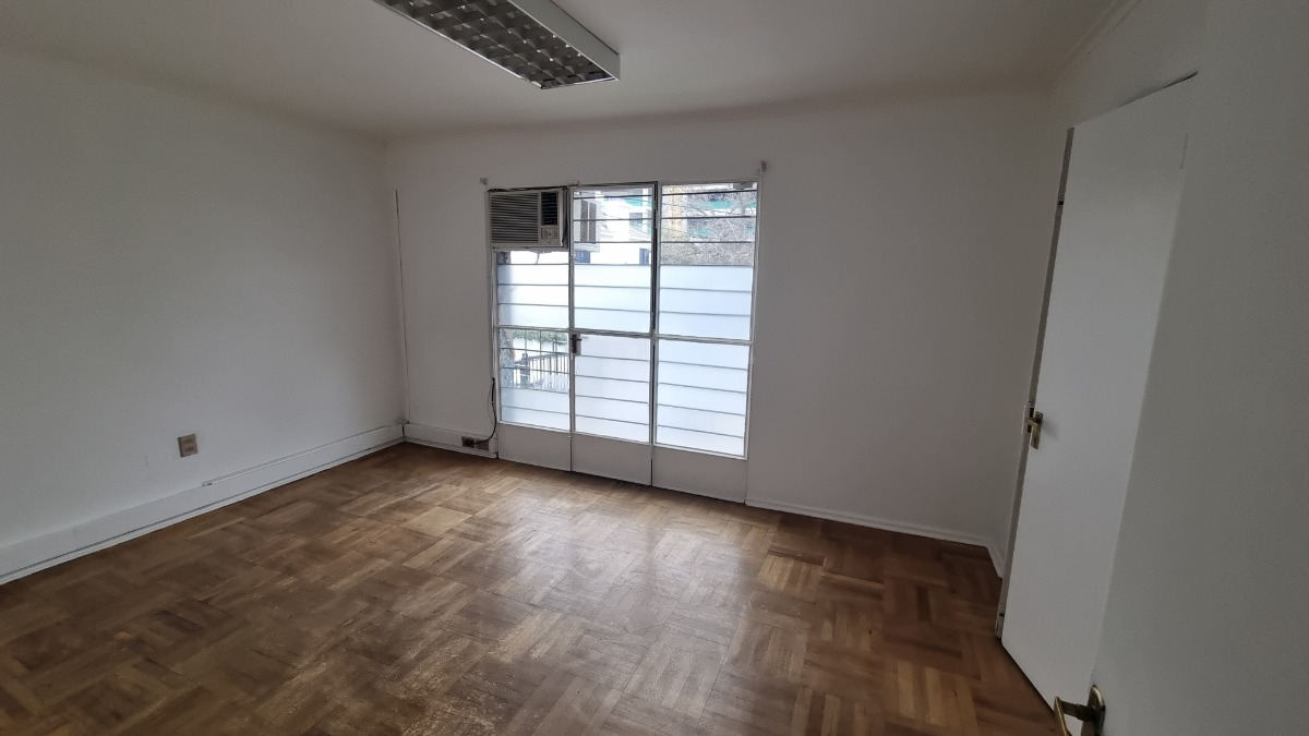 Arriendo Oficina NP 2B 3E 2B Barrio Italia - Providencia