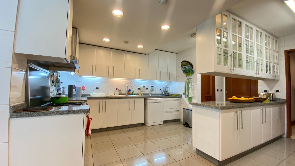 Venta Departamento NP 4D en suite 3B 6E 1B Lo Curro - Vitacura
