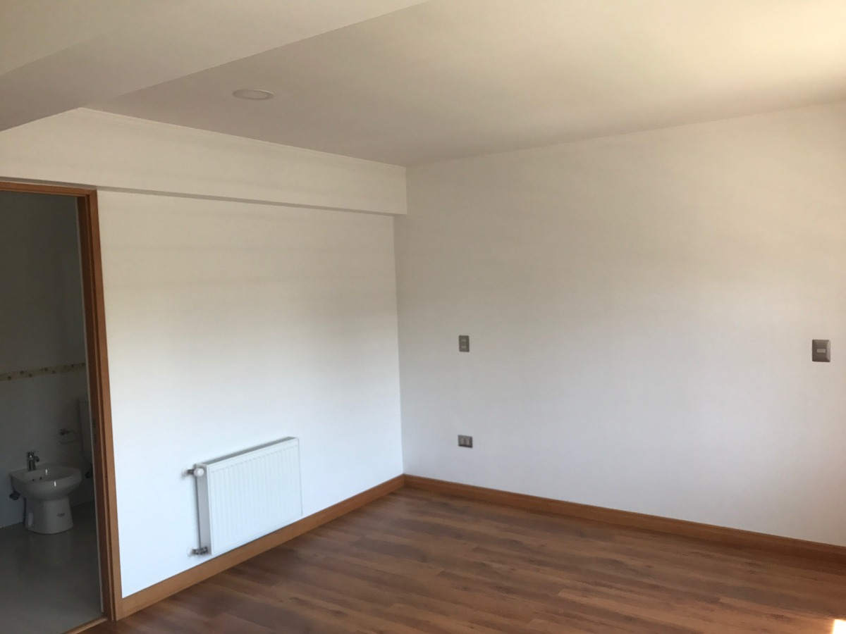 Arriendo Casa 5D Metro Bilbao - Providencia