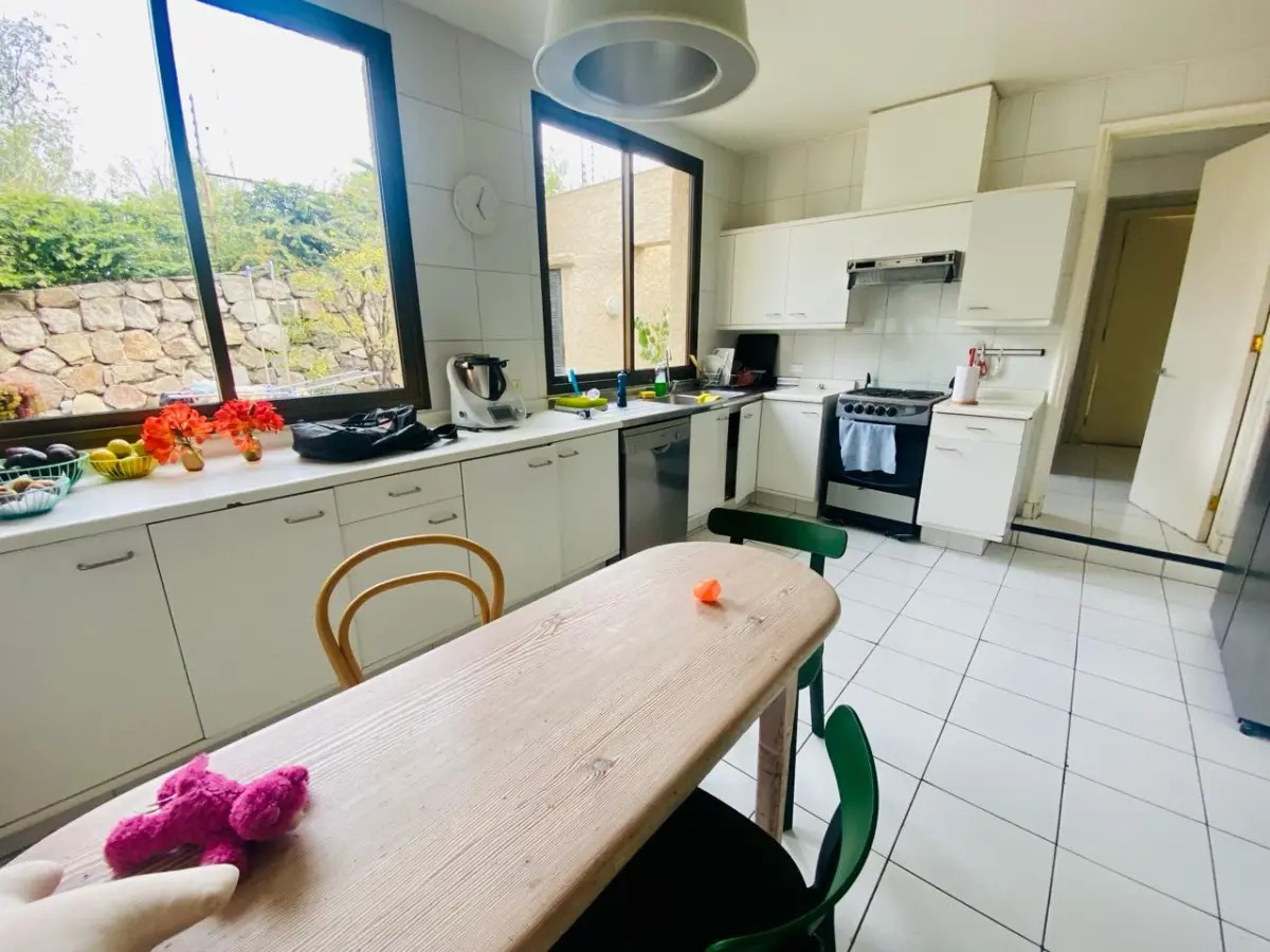 Venta Casa NO 5D en suite Walk-in cl&oacute;set 4B 6E 1B Juan XXIII - Vitacura