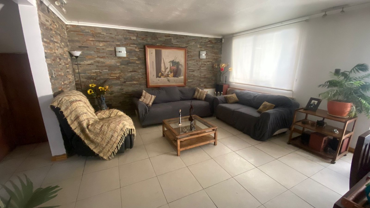 Venta Casa NOSP 5D en suite Walk-in cl&oacute;set 2B 2E Pepe Vila - La Reina