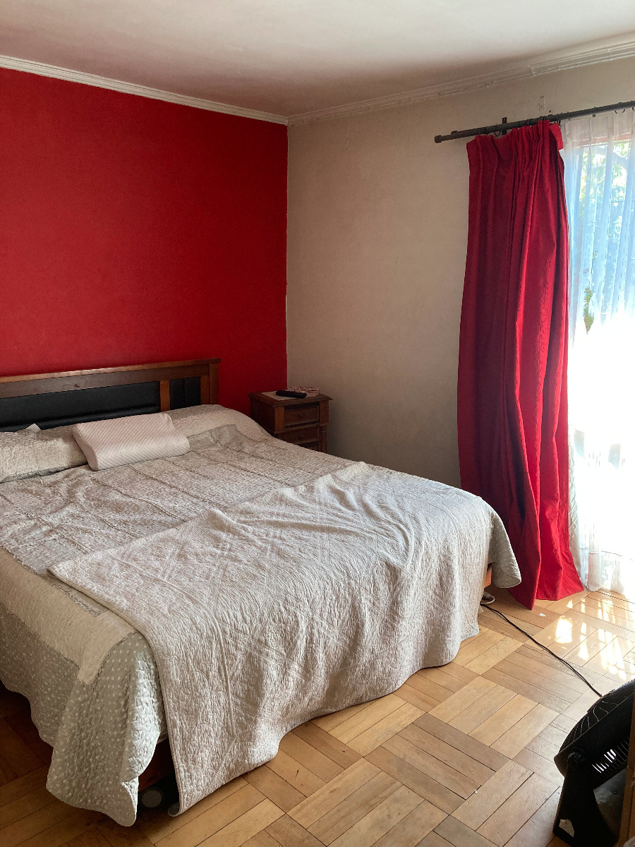 Venta Casa O 3D 2B 5E 2Bd Metro Sim&oacute;n Bolivar - La Reina