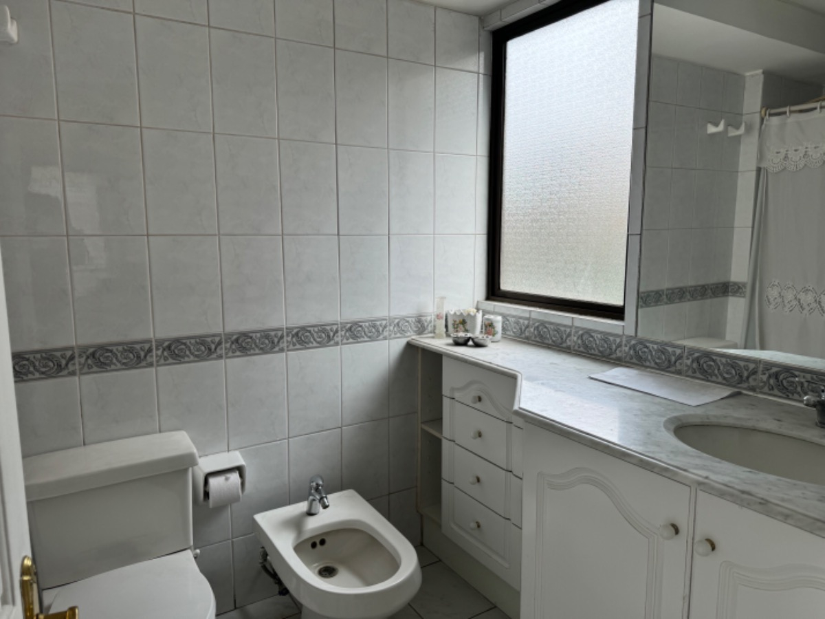 Venta Departamento 4D en suite Walk-in cl&oacute;set 4B 3E 1B Las Lilas - Providencia