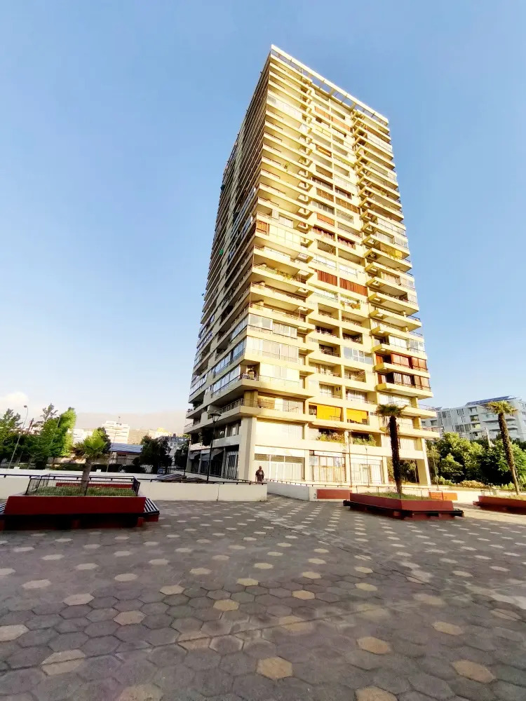 Venta Departamento 3D 2B Los Dominicos - Las Condes