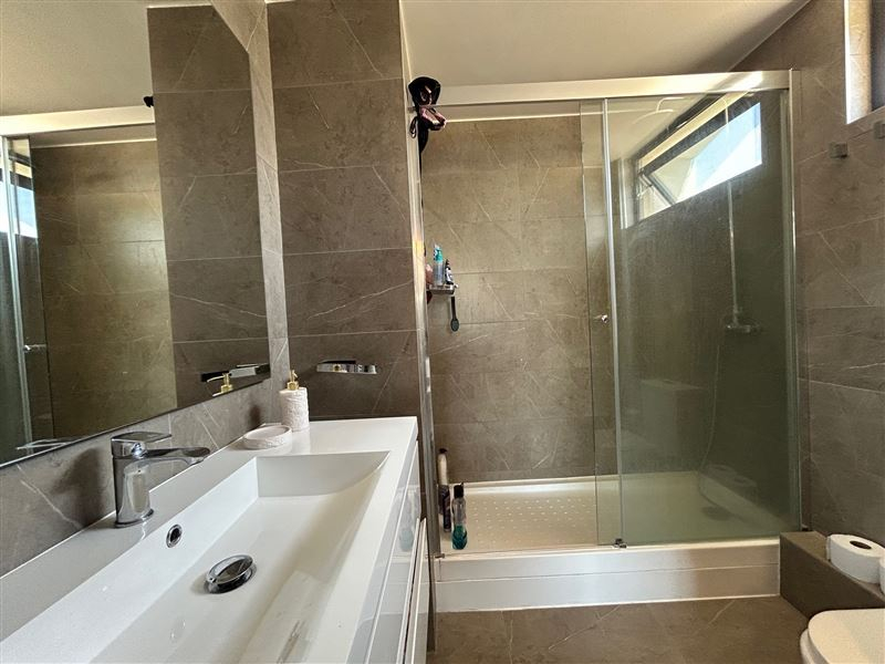 Arriendo Departamento Sur-Poniente 1D en suite Walk-in cl&oacute;set 1B 1E 1B La Dehesa - Lo Barnechea