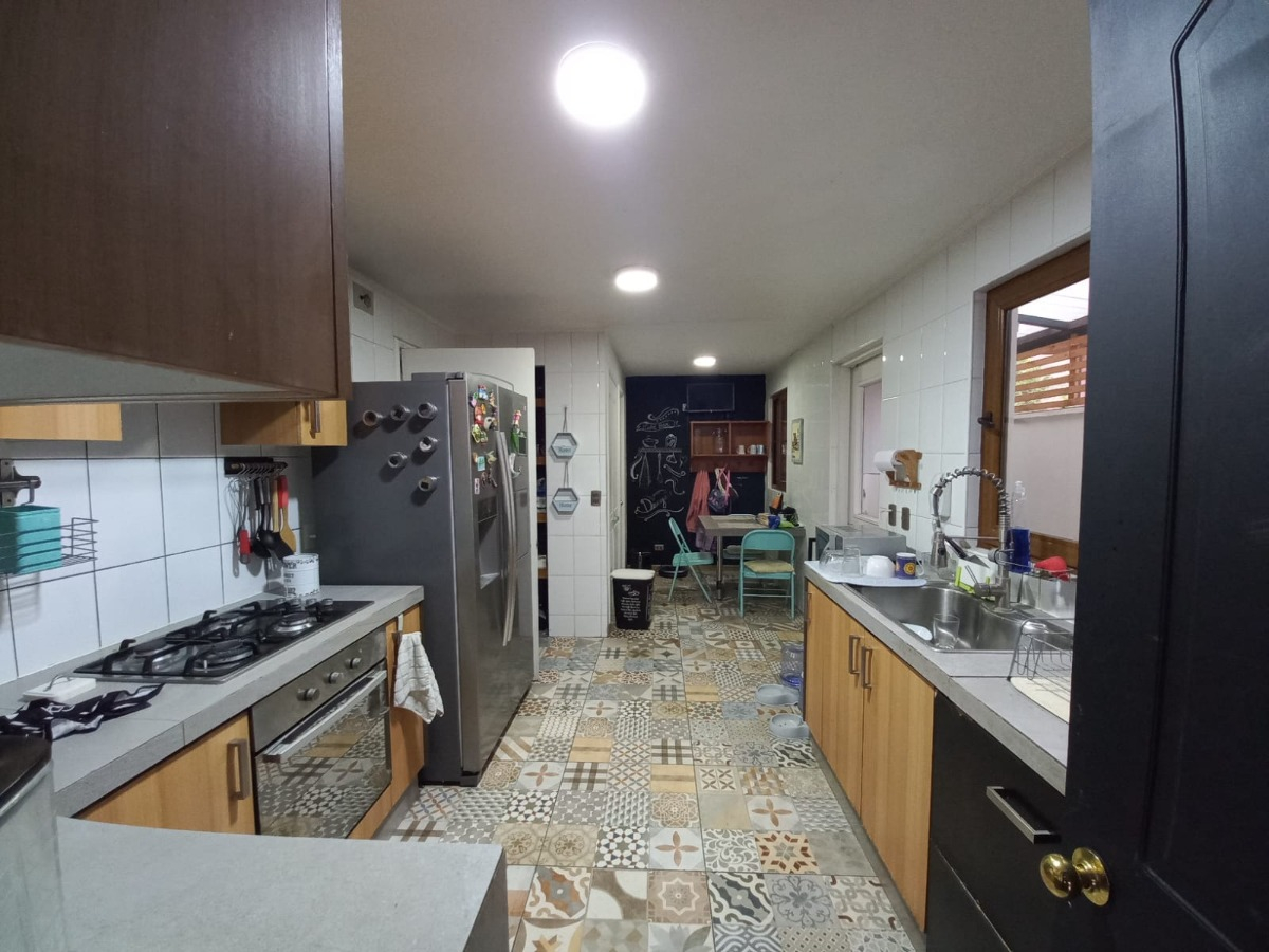 Venta Casa NO 4D en suite Walk-in cl&oacute;set 4B 2E 2B La Dehesa - Lo Barnechea