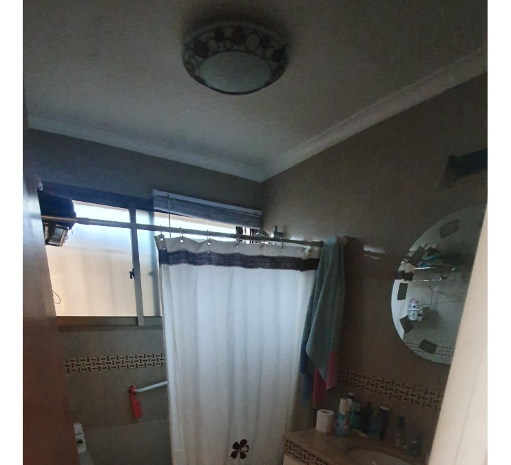 Venta Casa 4D Walk-in cl&oacute;set 3B 2E 1B Metro Sim&oacute;n Bolivar - La Reina