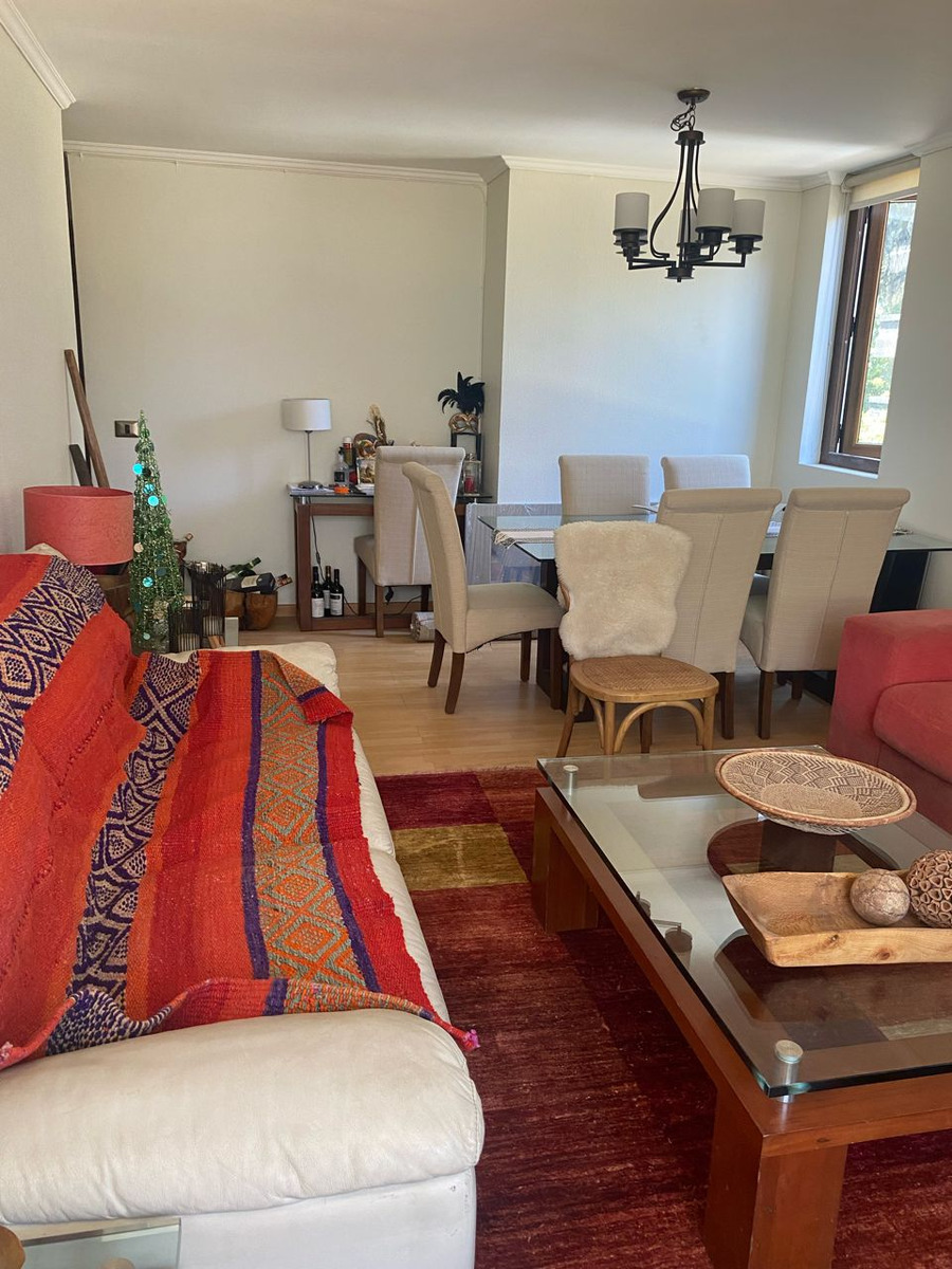 Arriendo Departamento 2D Parque Arauco - Las Condes