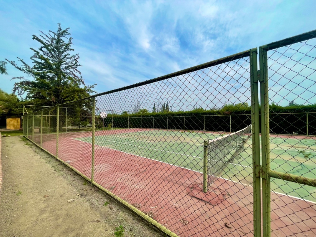 Venta Casa NP 5D en suite Walk-in cl&oacute;set 6B 10E 1B Chicureo - Colina