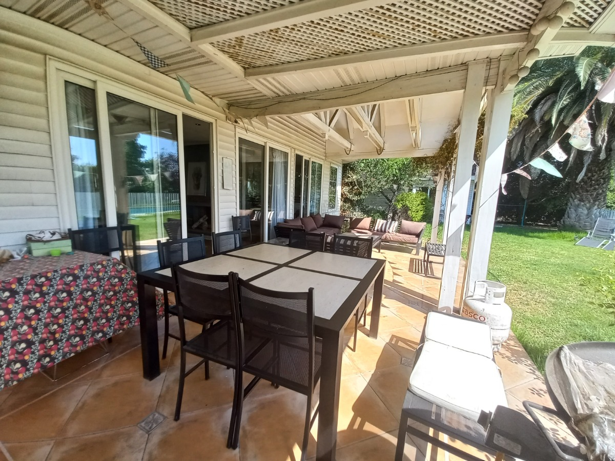 Venta Casa NP 4D en suite Walk-in cl&oacute;set 3B 3E 1B Chicureo - Colina