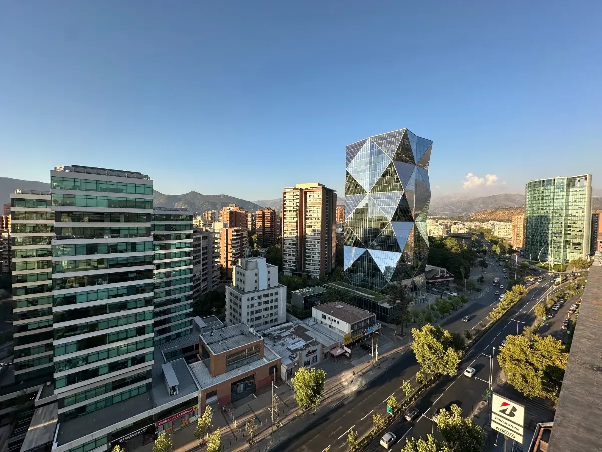 Arriendo Departamento 2D Metro Manquehue - Apumanque - Las Condes