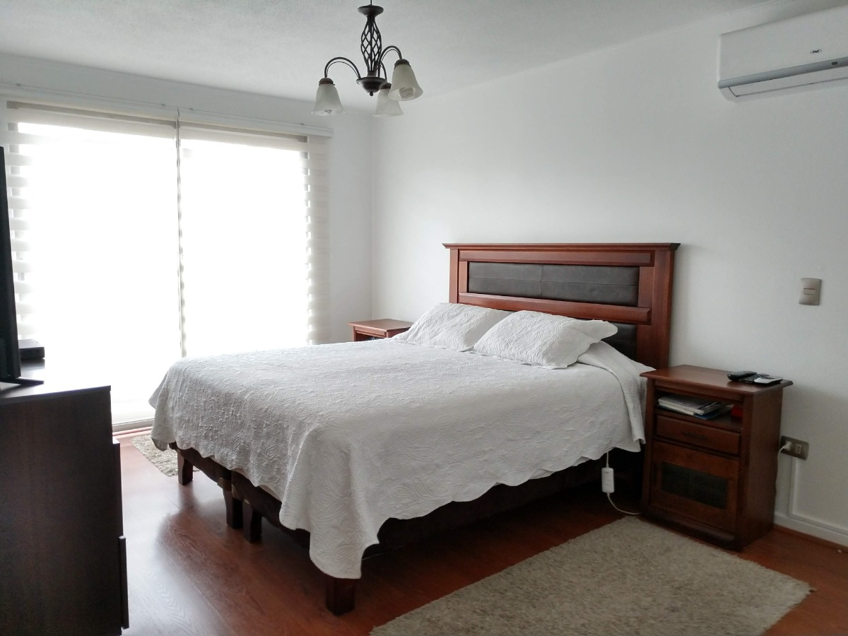 Arriendo Casa 3D en suite Walk-in cl&oacute;set 3B 3E 2B Vaticano - Las Condes