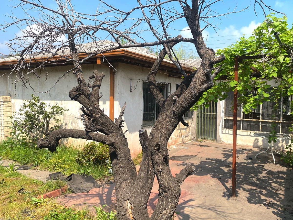 Venta Casa NO 3D 2B 2E 1B Villa El Dorado - Vitacura