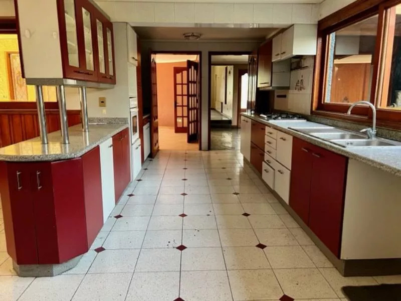 Venta Casa NO 8D 8B 5E 1B La Reina Alta - La Reina