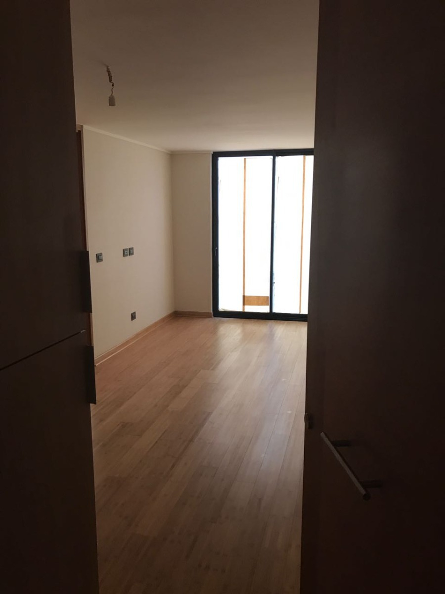 Venta Departamento NO 1D 1B 1E 1B Barrio El Golf - Las Condes