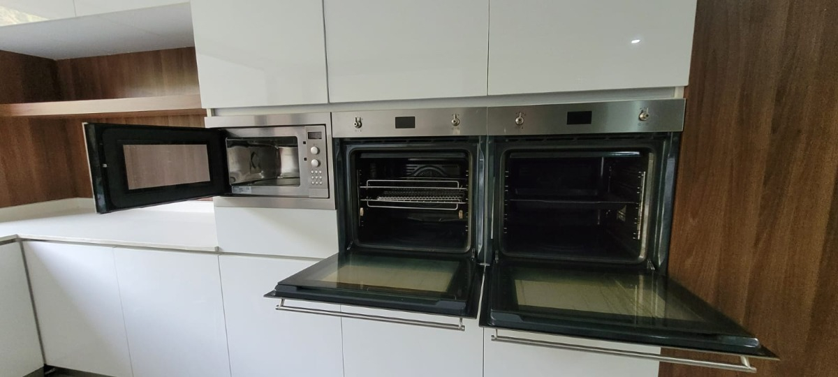 Arriendo Departamento P 5D en suite Walk-in cl&oacute;set 4B 3E 1B Lo Curro - Vitacura