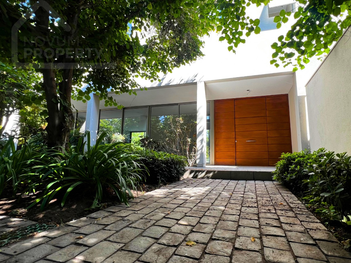 Venta Casa NO 4D en suite Walk-in cl&oacute;set 5B 6E 1B La Dehesa - Lo Barnechea