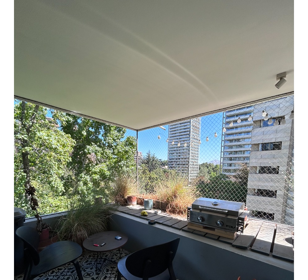 Venta Departamento 3D 2B 2E 1B Barrio El Golf - Las Condes