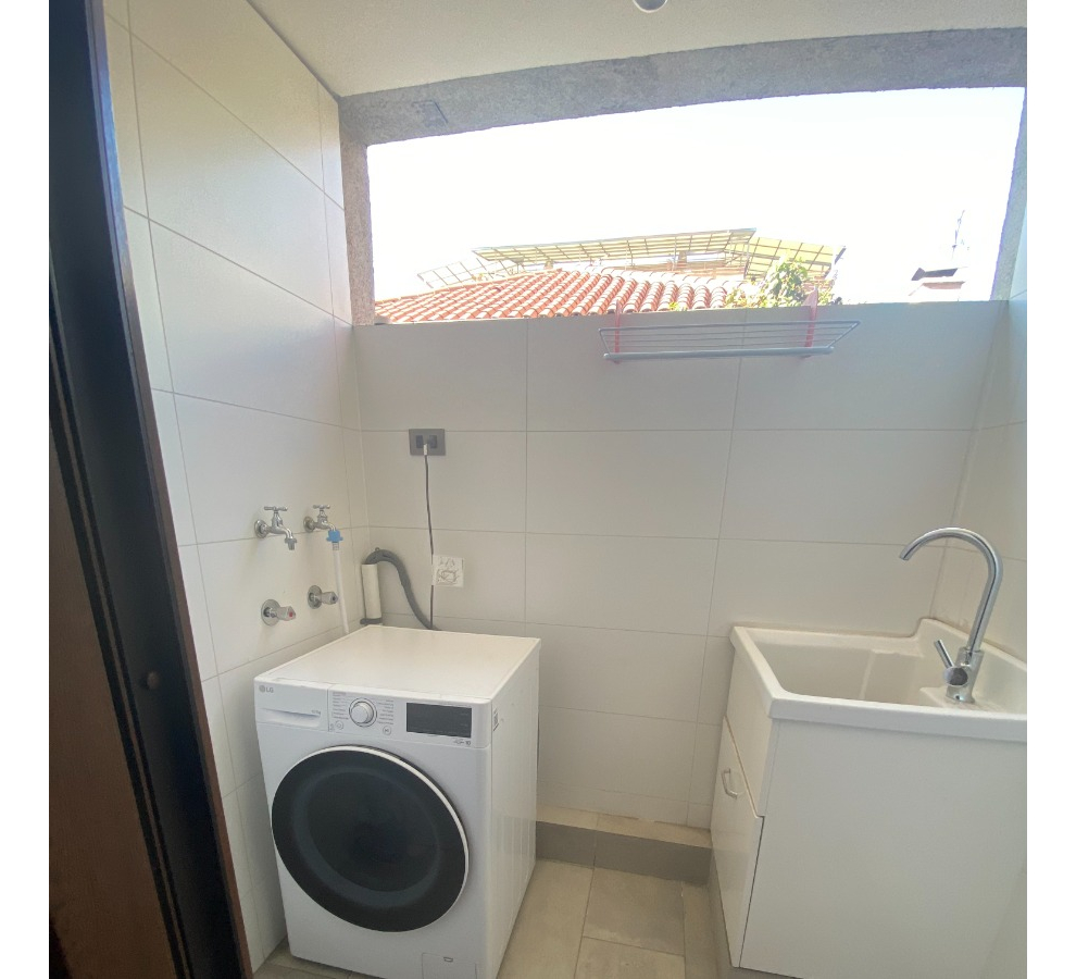 Arriendo Departamento P 3D en suite Walk-in cl&oacute;set 3B 1E 1B In&eacute;s de Su&aacute;rez - Providencia