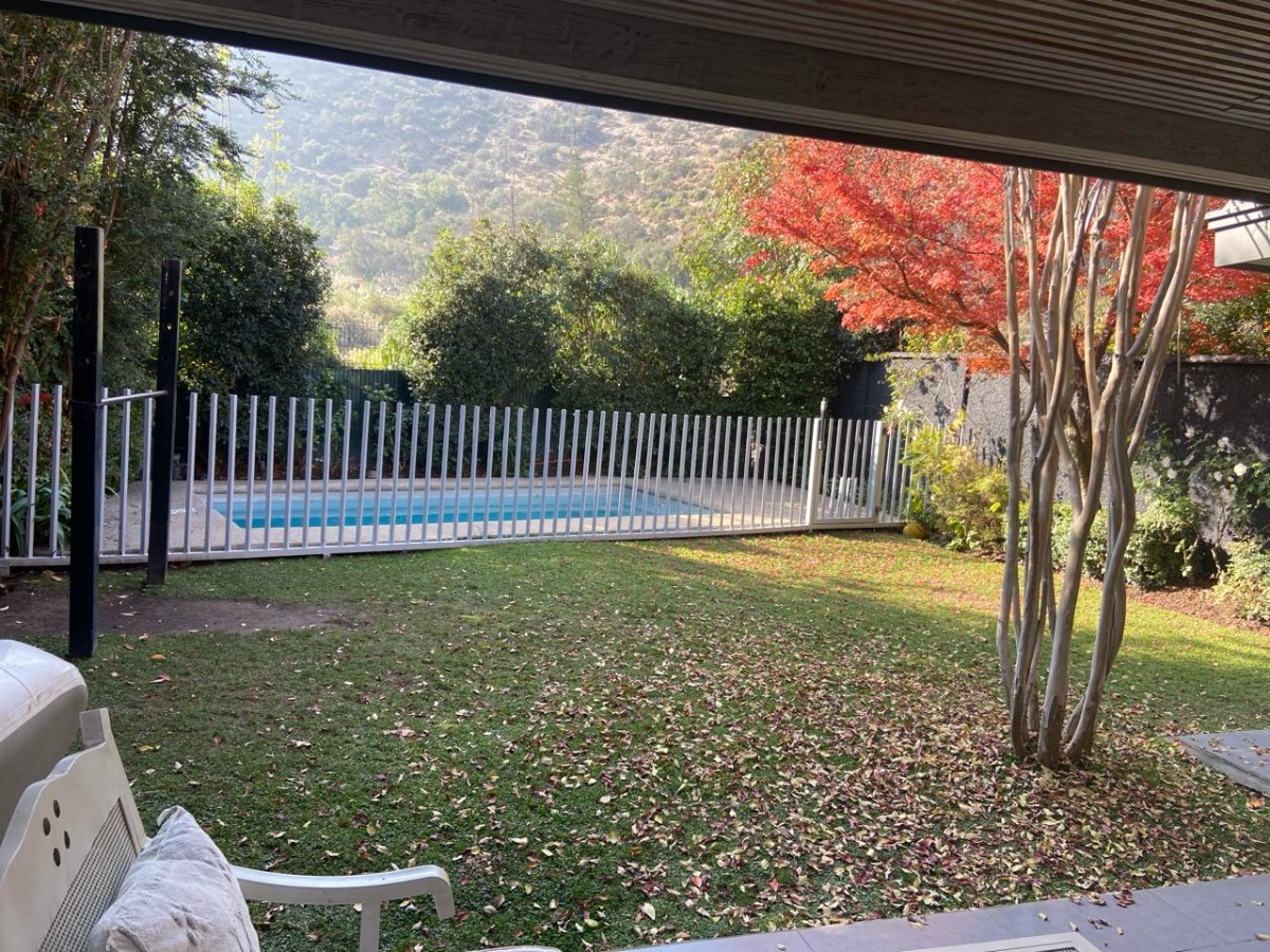 Venta Casa NO 4D en suite Walk-in cl&oacute;set 3B 2E 1B Los Trapenses - Lo Barnechea