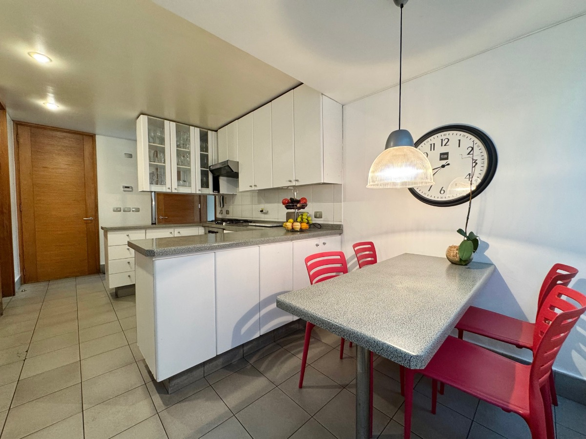 Venta Casa NP 4D en suite Walk-in cl&oacute;set 3B 3E 1Bd Los Trapenses - Lo Barnechea