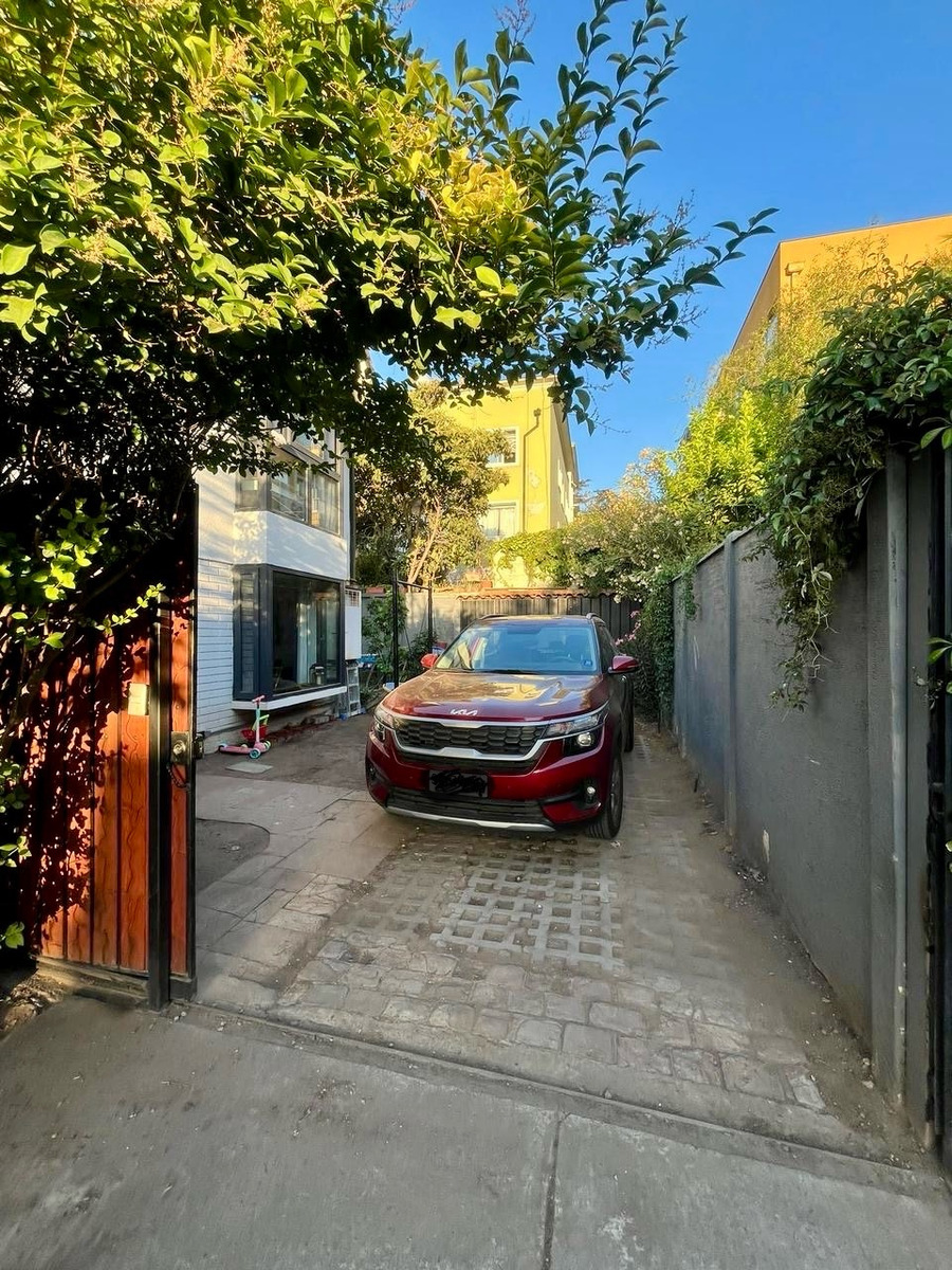 Venta Casa 4D In&eacute;s de Su&aacute;rez - Providencia