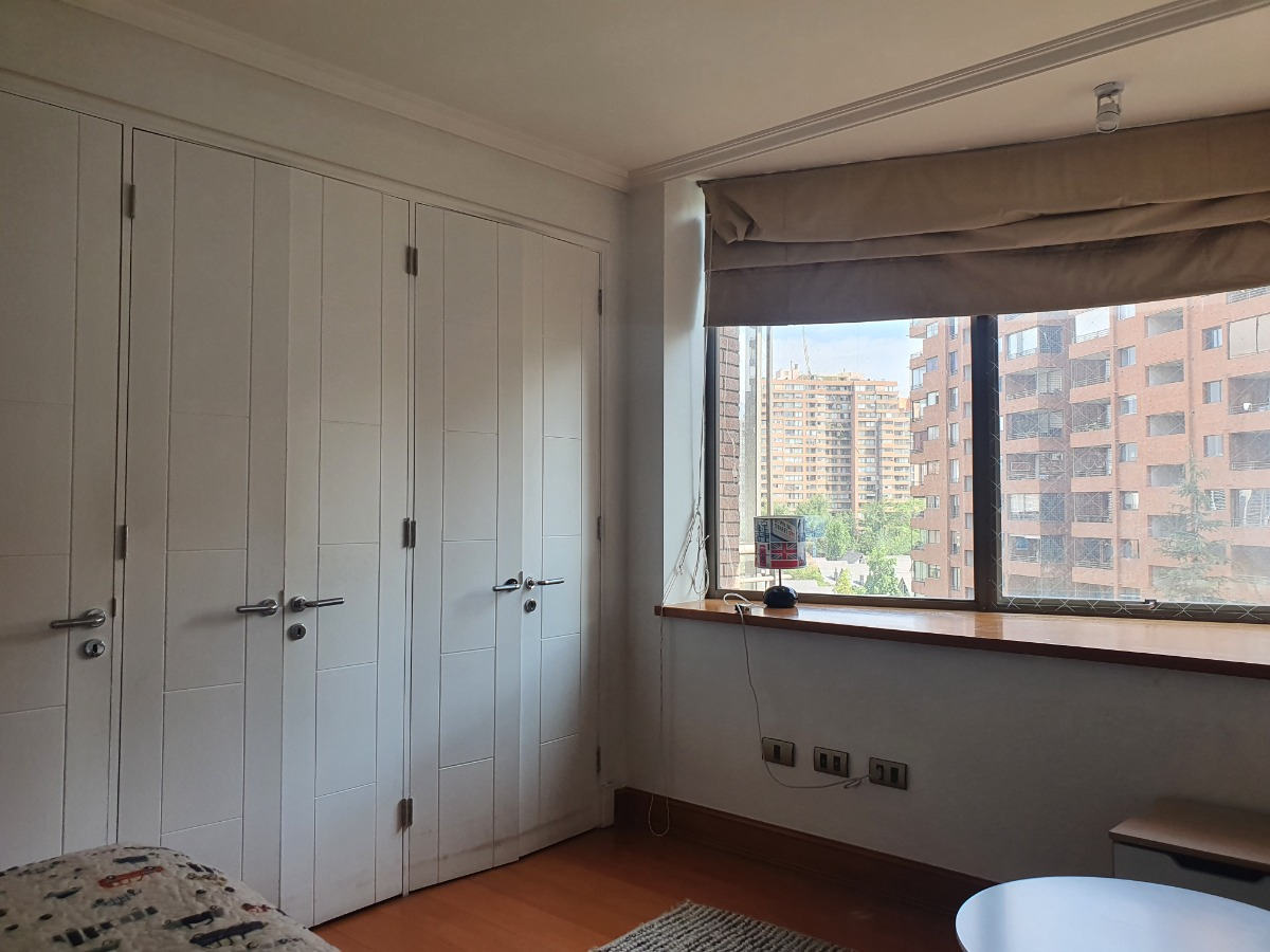 Venta Departamento 4D Metro Manquehue - Apumanque - Las Condes