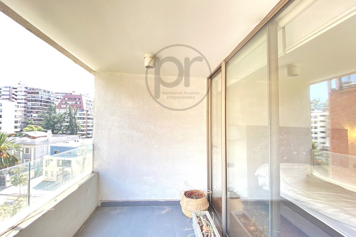 Arriendo Departamento N 3D en suite Walk-in cl&oacute;set 3B 2E 1B Barrio El Golf - Las Condes