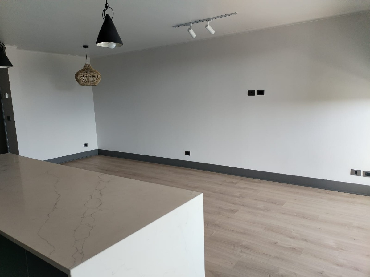 Venta Departamento SP 2D en suite 3B 1E 1Bd Alto Las Condes - Las Condes