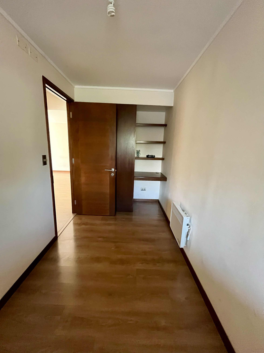 Venta Departamento 3D 2B 1E Campus Oriente - Providencia