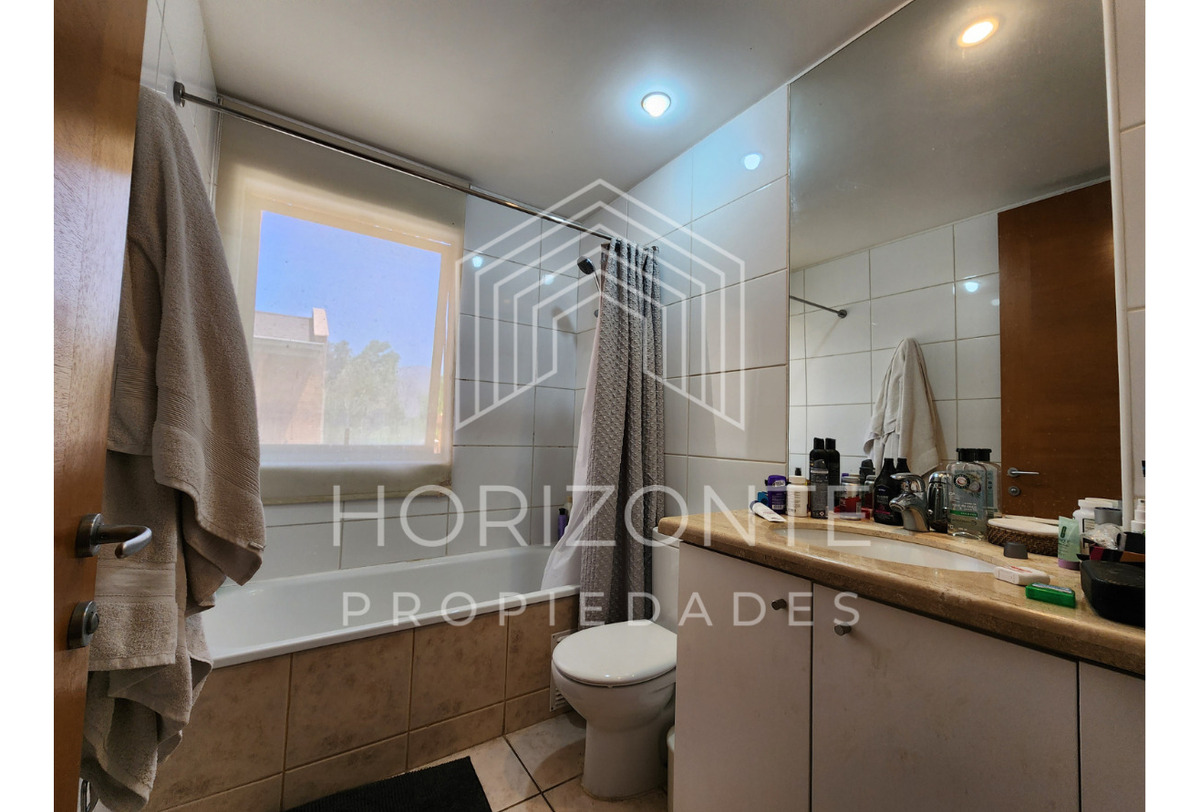 Venta Casa 5D en suite Walk-in cl&oacute;set 5B 3E 1B Los Trapenses - Lo Barnechea