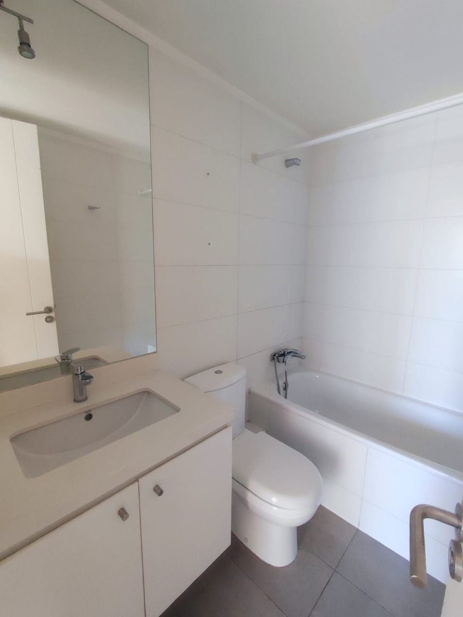 Venta Departamento NO 2D en suite Walk-in cl&oacute;set 2B 2E 1B Blest Gana - La Reina