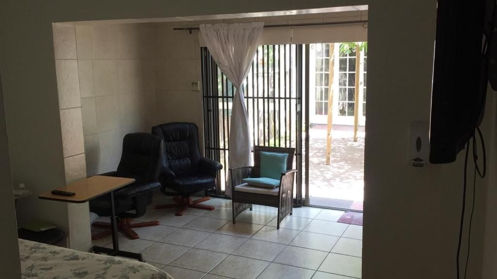 Venta Casa 4D Rotonda Atenas - Las Condes