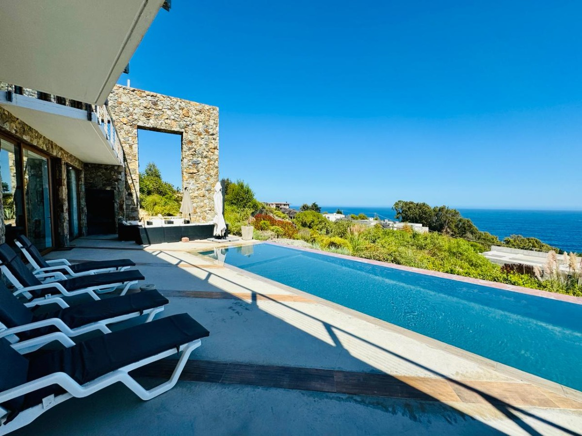 Venta Casa NP 7D en suite Walk-in cl&oacute;set 7B 6E 1B Las Cujas - El Pangue - Zapallar