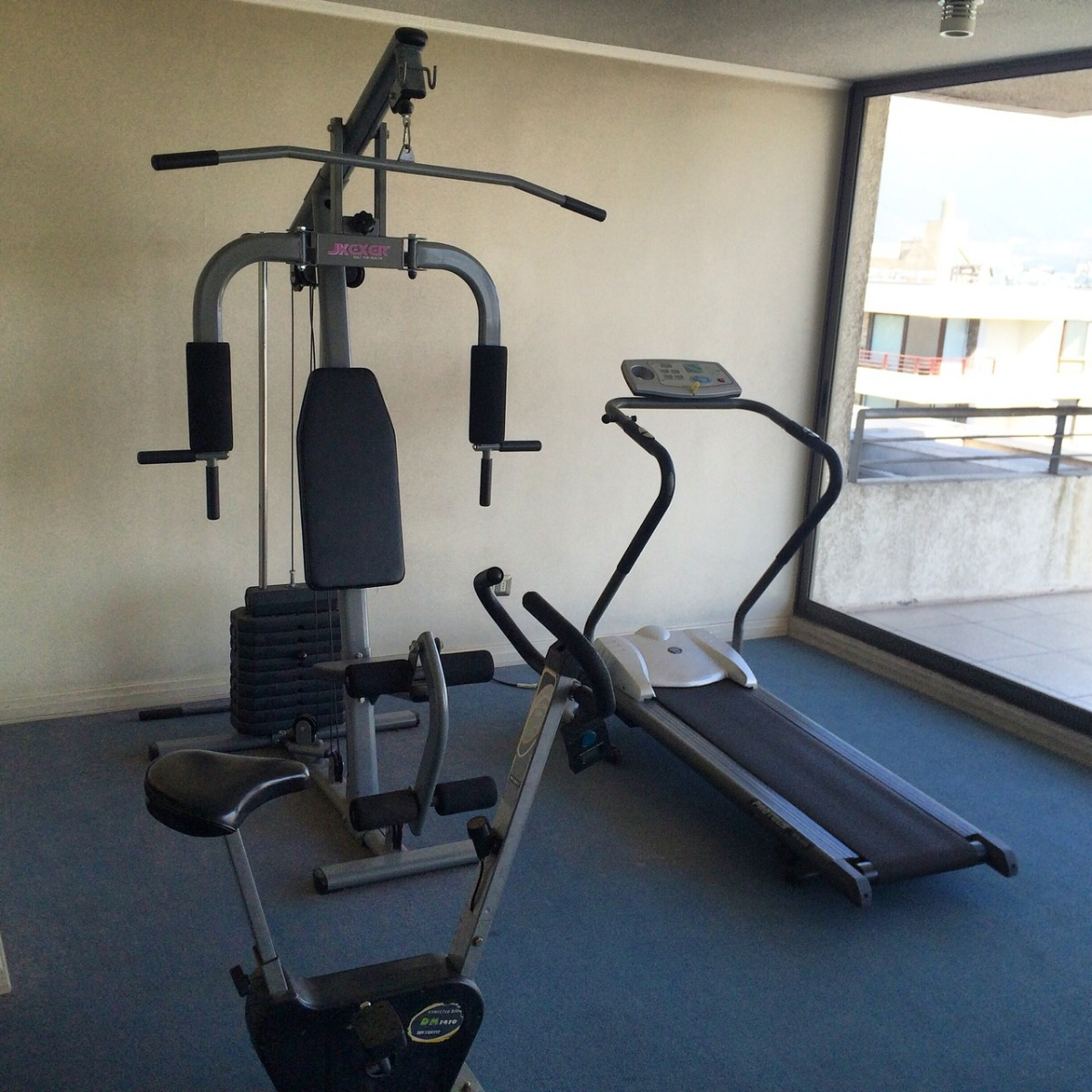 Venta Departamento SO 2D en suite Walk-in cl&oacute;set 2B 1E 1Bd Pedro de Valdivia - Providencia