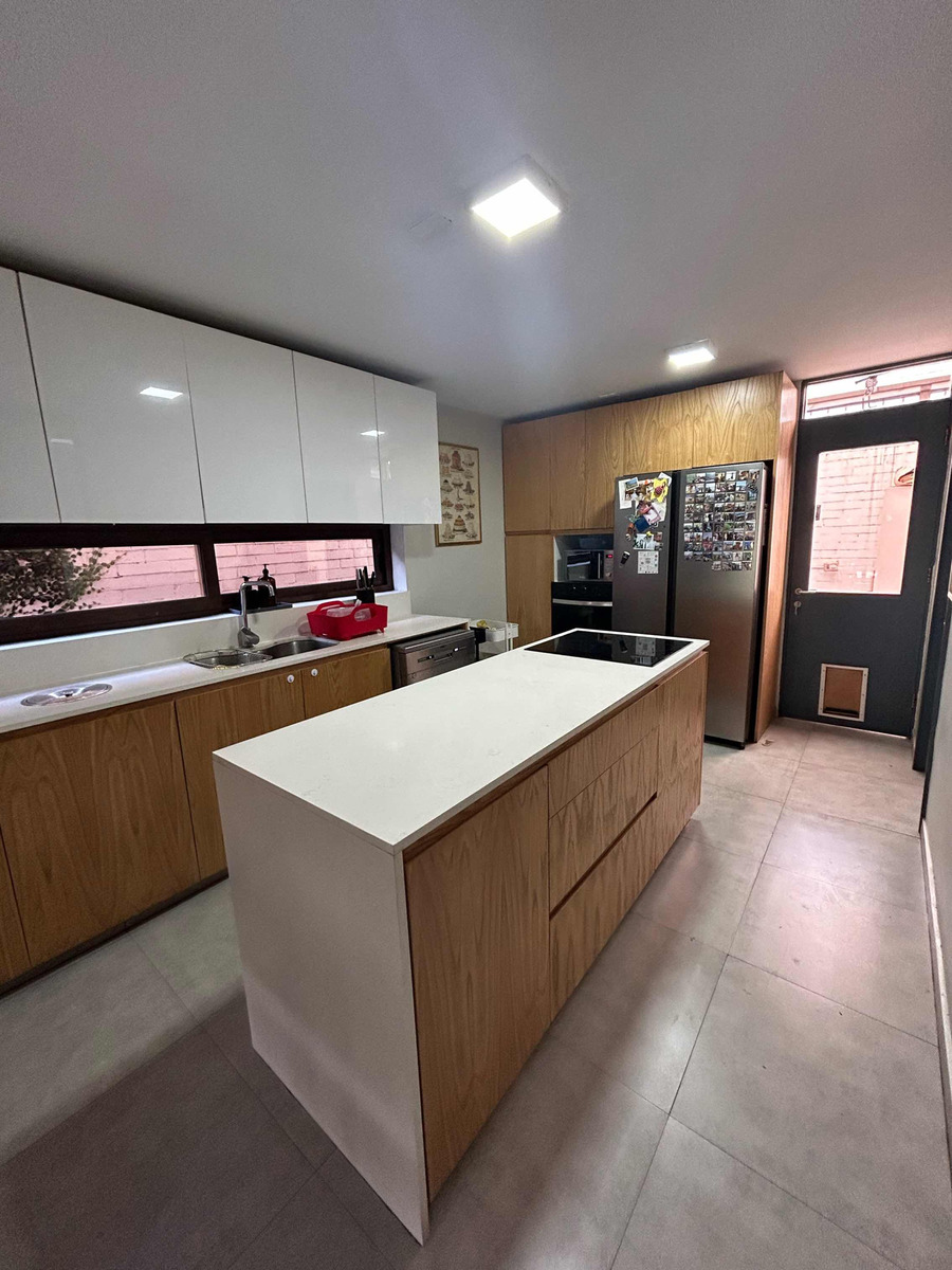 Venta Casa 5D 4B 2E La Dehesa - Lo Barnechea