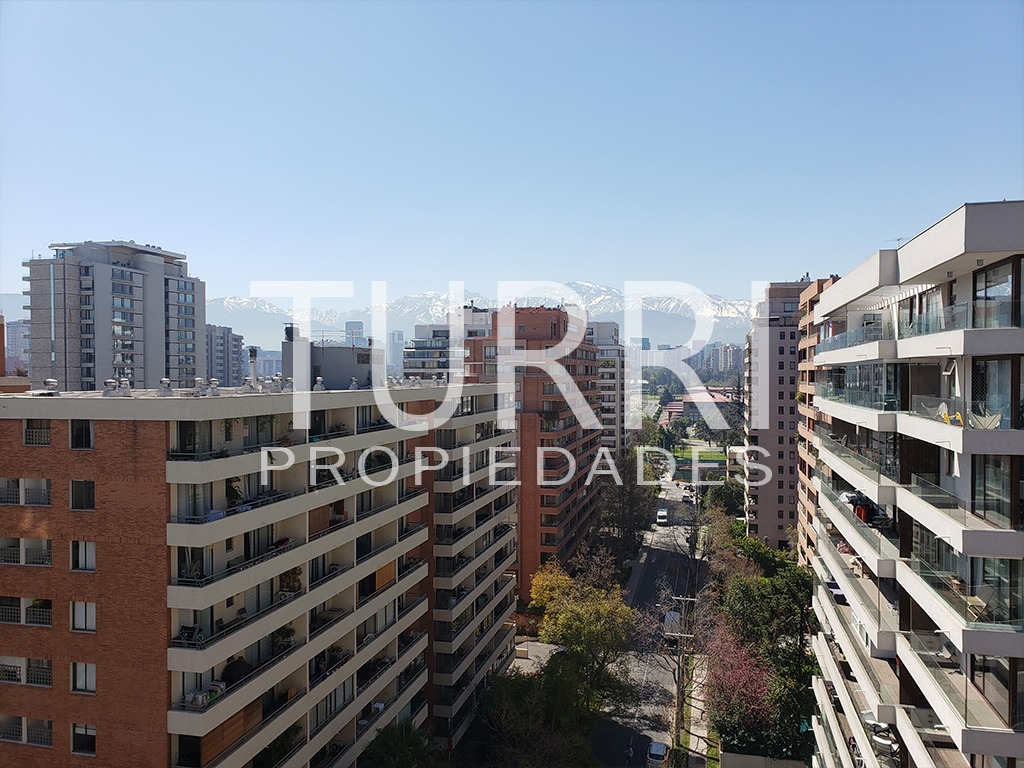 Arriendo Departamento N 2D en suite 2B 1E 1B Barrio El Golf - Las Condes