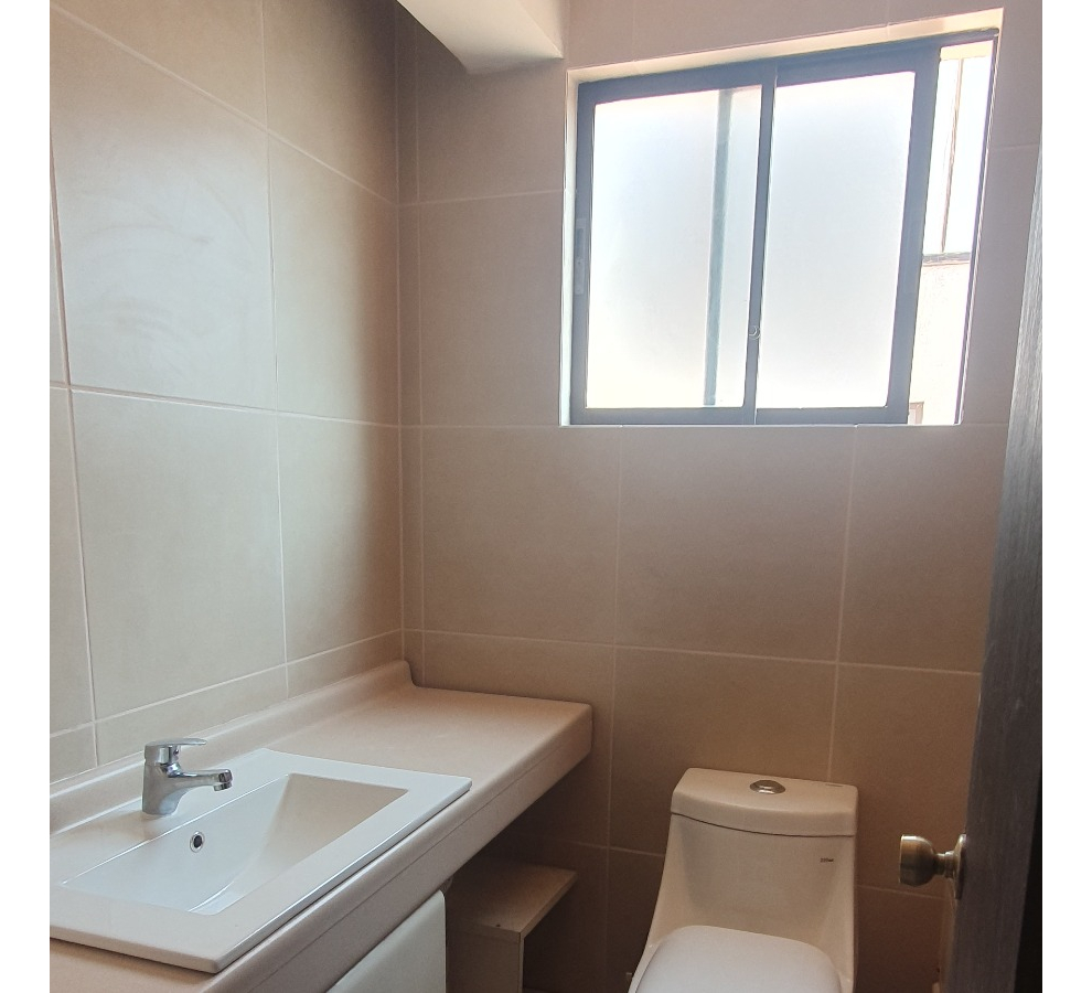 Arriendo Casa 4D 3B 2E Plaza San Enrique - Lo Barnechea