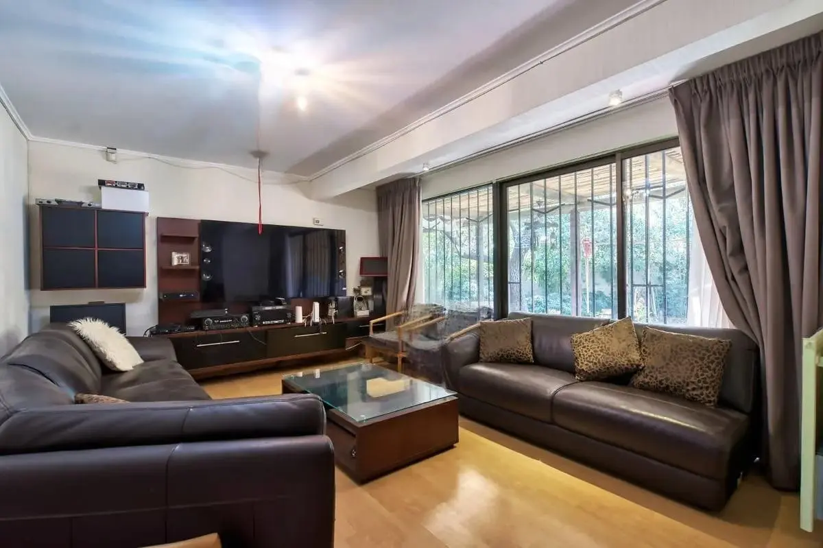 Venta Casa NO 5D WI cl&oacute;set Suite 4B 4E 1Bd Nuestra Se&ntilde;ora del Rosario - Vitacura