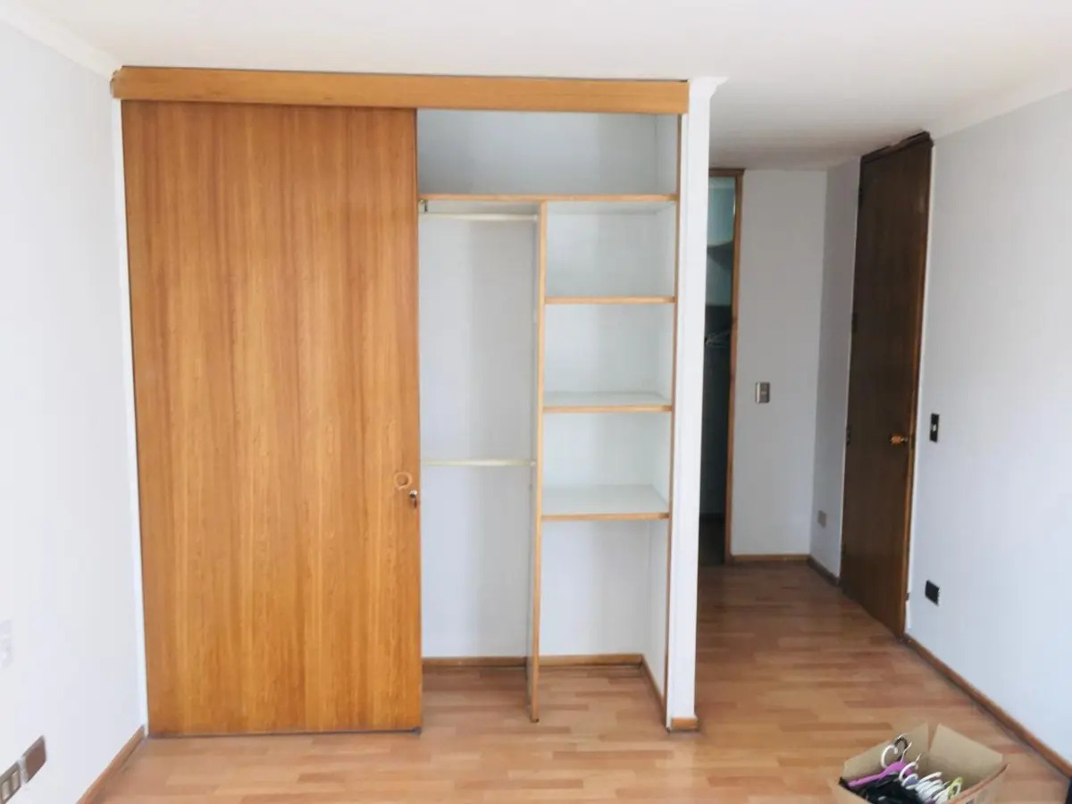 Arriendo Departamento SP 3D en suite Walk-in cl&oacute;set 3B 1E 1B Vaticano - Las Condes